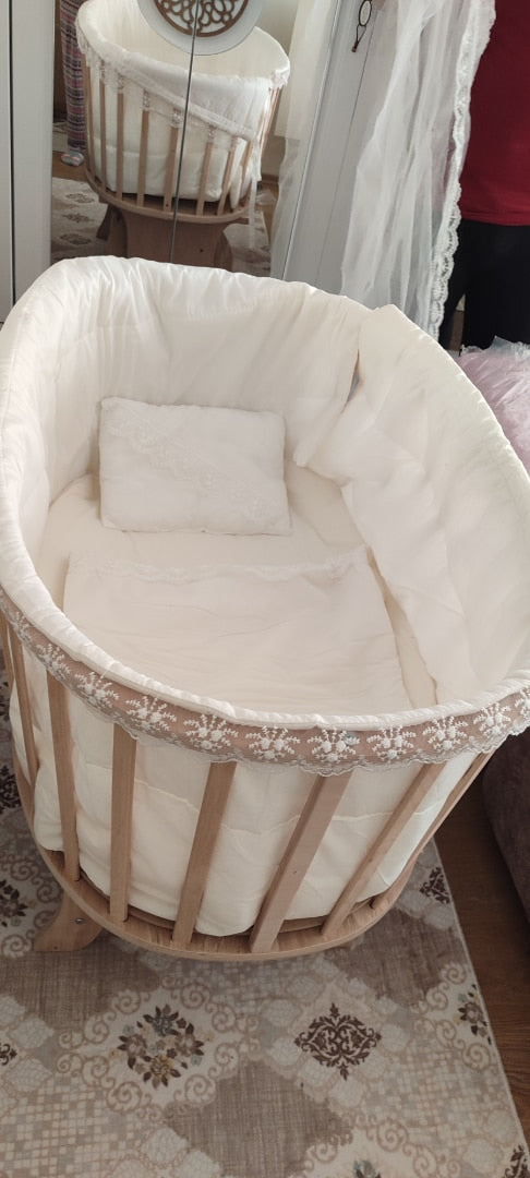 Babybett mit französischem Schlafset in Creme