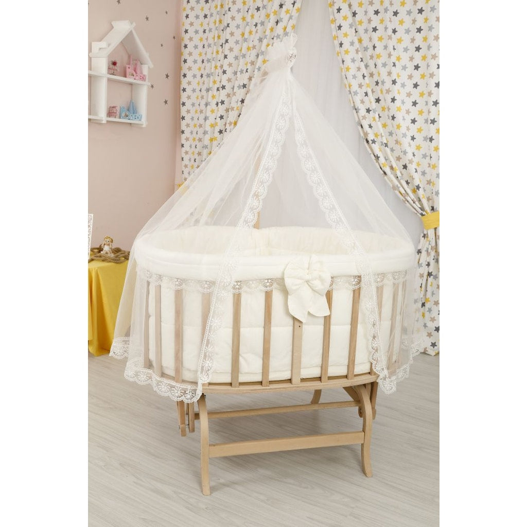Babybett mit französischem Schlafset in Creme