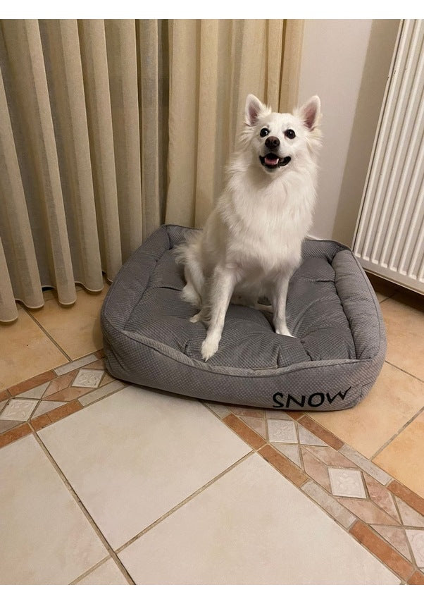 Personalisierbares Hundebett für mittelgroße Hunde